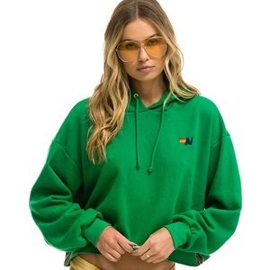 BOLT STRIPE RELAXED CROPPED PULLOVER HOODIE - KELLY GREEN